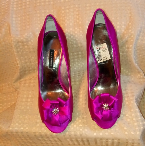 Caparros Peep-toe Heels - Picture 3 of 6